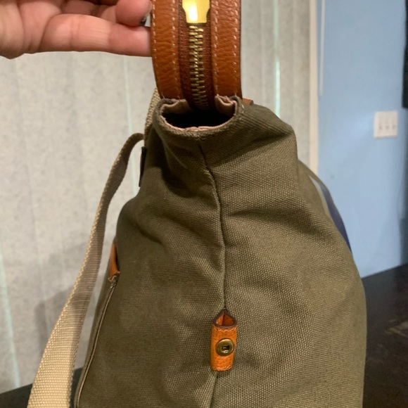 G.i.l.i. GOt It Love it -Army green canvas back pack - Picture 5 of 14